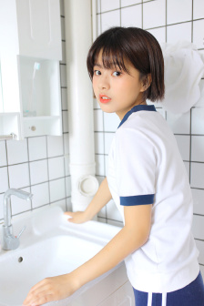小小水蜜桃[电视剧]免费观看